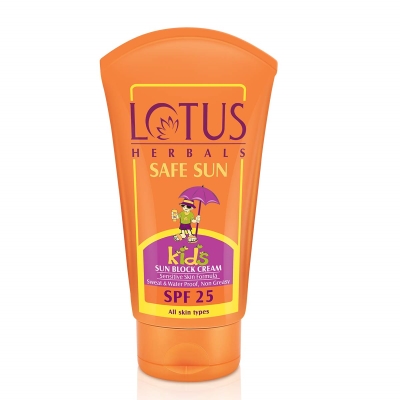 Lotus Herbals Safe Sun Kids Sun Block Cream Spf-25