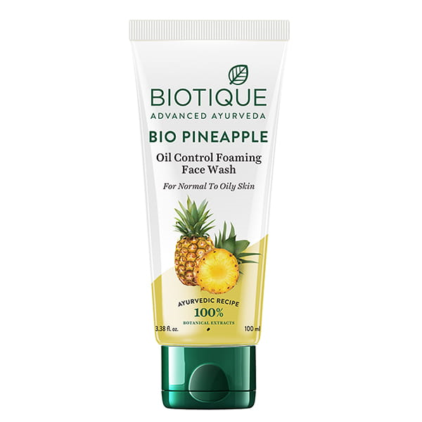 Biotique Pineapple Oil Control Foaming Face Wash