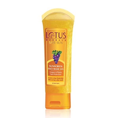 Lotus Herbals Safe Sun Sunscreen Face Wash Gel